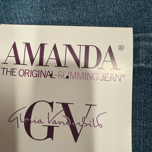 Gloria Vanderbilt Amanda Classic Denim Jeans - Picture 2 of 5